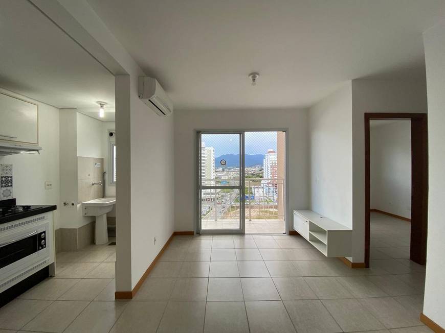Foto 2 de Apartamento com 2 Quartos à venda, 60m² em Pagani, Palhoça