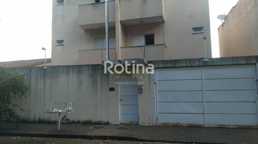 Foto 1 de Apartamento com 2 Quartos para alugar, 60m² em Segismundo Pereira, Uberlândia