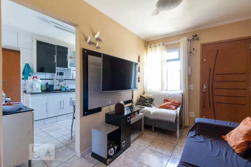 Foto 1 de Apartamento com 3 Quartos para alugar, 60m² em Itaquera, São Paulo