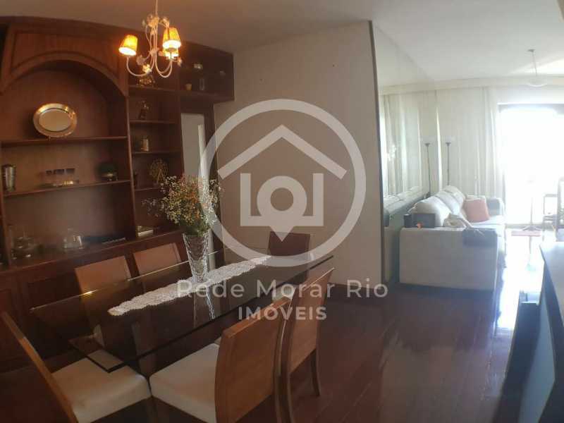 Foto 3 de Apartamento com 3 Quartos à venda, 123m² em Lagoa, Rio de Janeiro