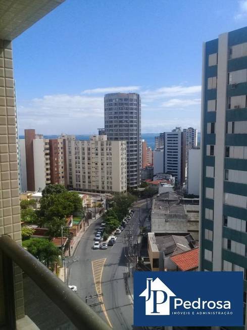 Foto 1 de Apartamento com 4 Quartos à venda, 145m² em Barra, Salvador