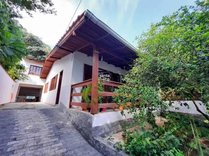 Foto 1 de Casa com 2 Quartos à venda, 72m² em Pântano do Sul, Florianópolis