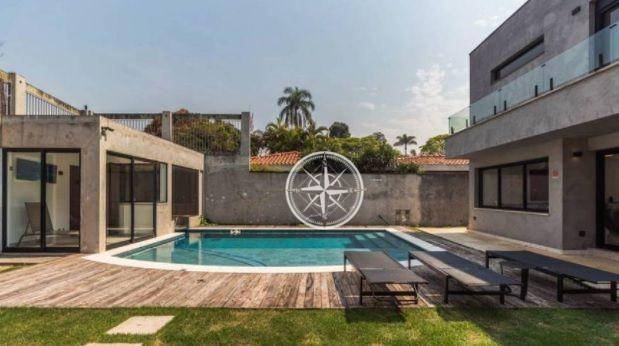 Foto 1 de Casa com 4 Quartos à venda, 496m² em Alto de Pinheiros, São Paulo
