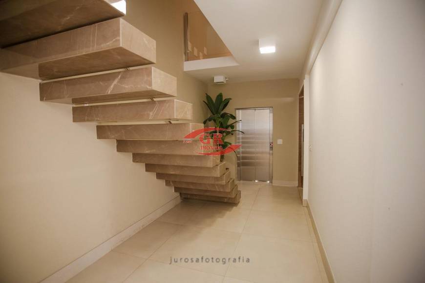 Foto 1 de Casa com 4 Quartos para alugar, 703m² em Buritis, Belo Horizonte
