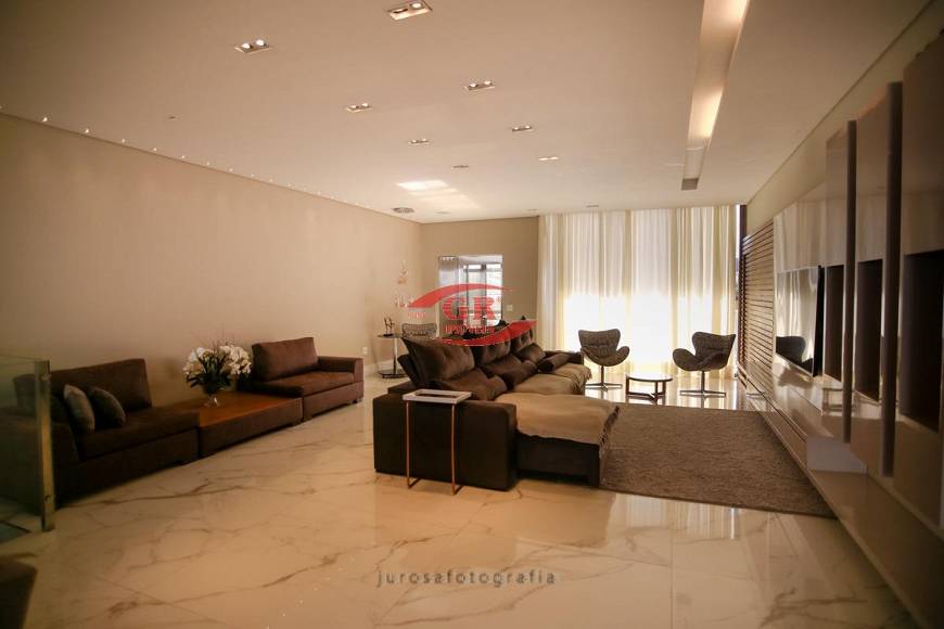 Foto 2 de Casa com 4 Quartos para alugar, 703m² em Buritis, Belo Horizonte