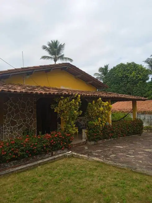 Foto 1 de Casa com 4 Quartos para alugar, 450m² em Ipitanga, Lauro de Freitas