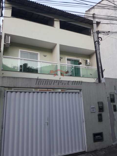 Foto 1 de Casa de Condomínio com 2 Quartos à venda, 144m² em  Vila Valqueire, Rio de Janeiro