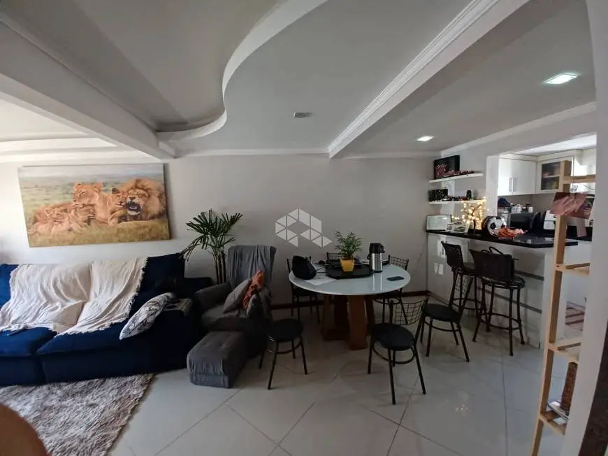 Foto 3 de Casa de Condomínio com 3 Quartos à venda, 79m² em Fátima, Canoas