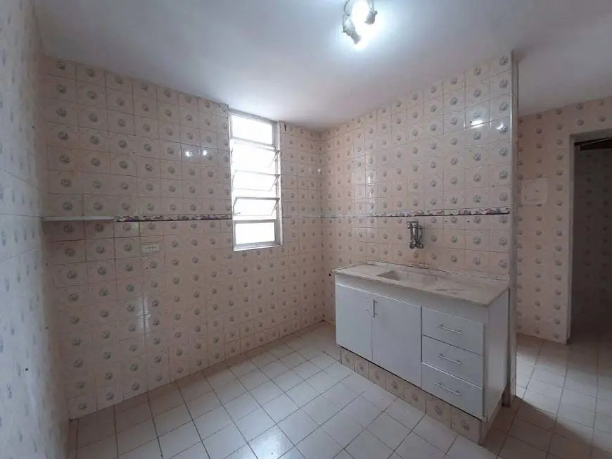 Foto 3 de Apartamento com 2 Quartos à venda, 54m² em Conjunto Habitacional Presidente Castelo Branco, Carapicuíba