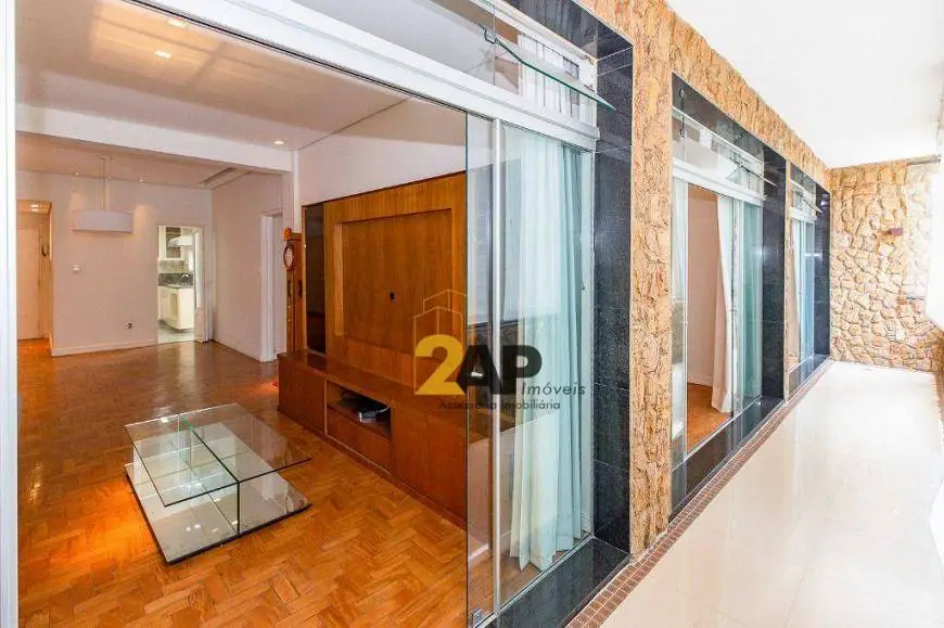 Foto 1 de Apartamento com 3 Quartos à venda, 122m² em Centro, São Paulo