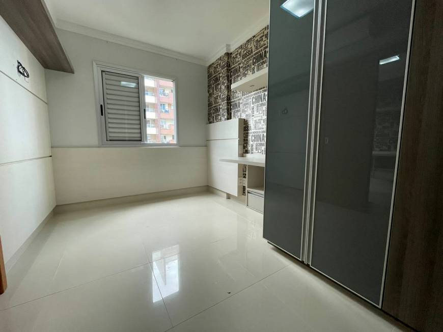 Foto 2 de Apartamento com 3 Quartos para alugar, 90m² em Jardim Aclimação, Cuiabá