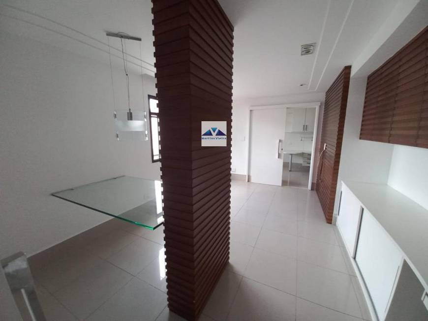 Foto 3 de Apartamento com 4 Quartos para venda ou aluguel, 230m² em Jardim do Carmo II, Itapecerica da Serra