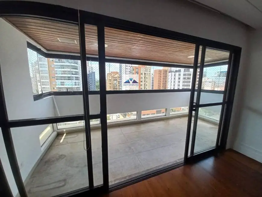 Foto 4 de Apartamento com 4 Quartos para venda ou aluguel, 230m² em Jardim do Carmo II, Itapecerica da Serra