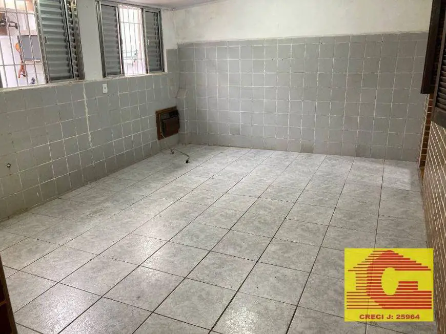 Foto 1 de Casa com 1 Quarto para alugar, 60m² em Marapé, Santos