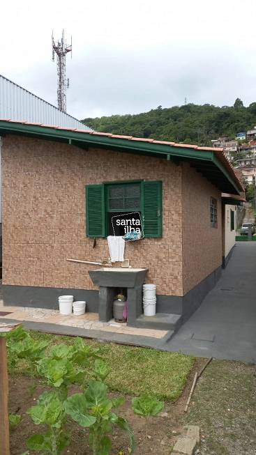 Foto 2 de Casa com 4 Quartos à venda, 115m² em Costeira do Pirajubaé, Florianópolis