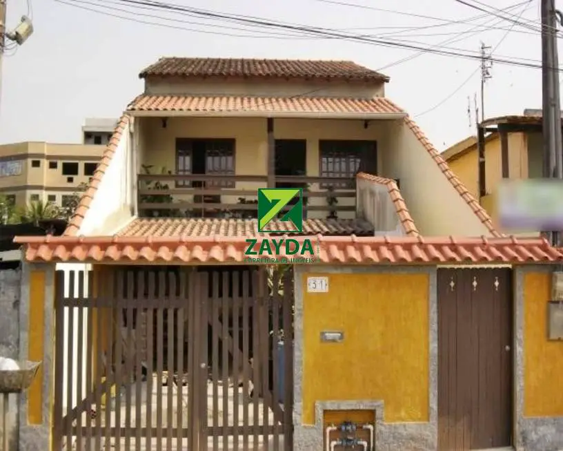 Foto 1 de Sobrado com 4 Quartos à venda, 100m² em Recanto, Rio das Ostras