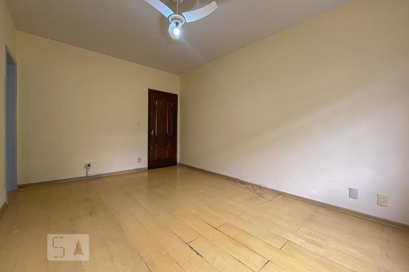 Foto 2 de Apartamento com 2 Quartos para alugar, 50m² em Penha, Rio de Janeiro