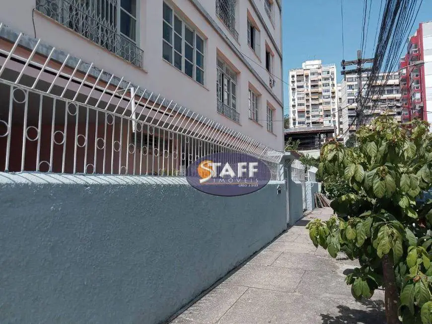 Foto 3 de Apartamento com 3 Quartos à venda, 100m² em Centro, Niterói