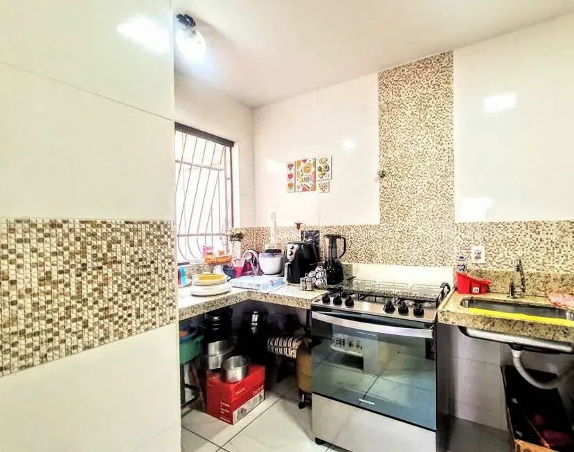 Foto 3 de Apartamento com 3 Quartos à venda, 61m² em Guarani, Belo Horizonte