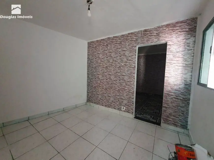 Foto 3 de Casa com 1 Quarto para alugar, 36m² em São João Climaco, São Paulo