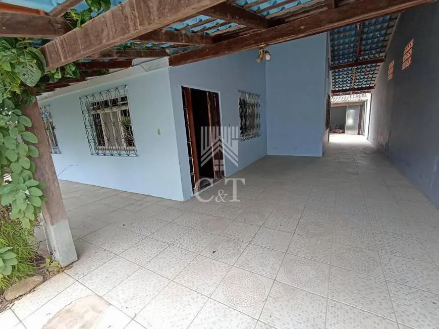 Foto 1 de Casa com 4 Quartos para alugar, 220m² em Centro, Camboriú
