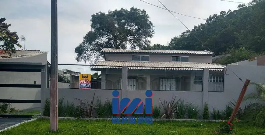 Foto 1 de Casa com 4 Quartos à venda, 195m² em Centro, Matinhos
