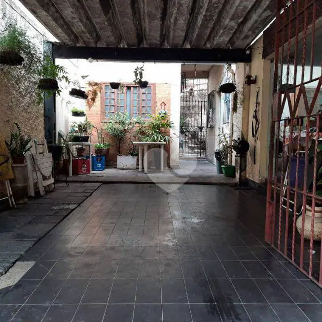 Foto 1 de Casa com 4 Quartos à venda, 251m² em Grajaú, Rio de Janeiro