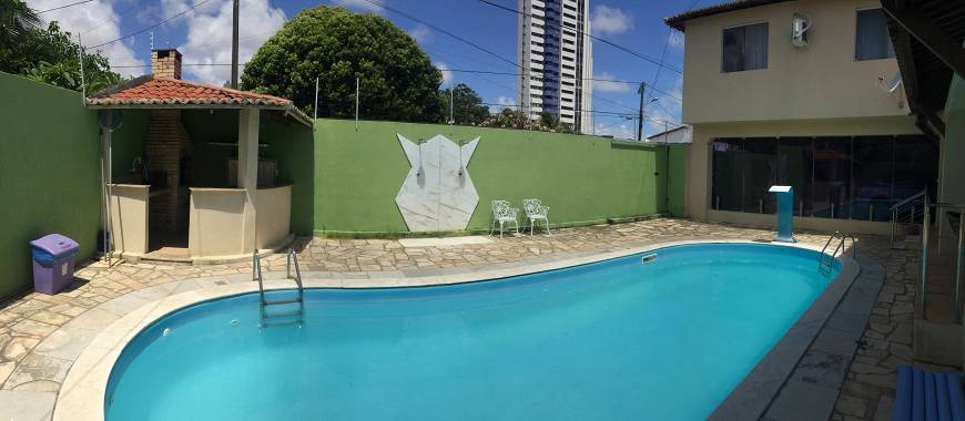 Foto 1 de Casa com 5 Quartos para alugar, 300m² em Ponta Negra, Natal