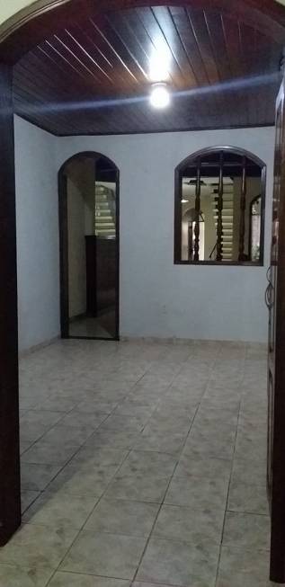 Foto 5 de Casa com 5 Quartos à venda, 275m² em Umarizal, Belém