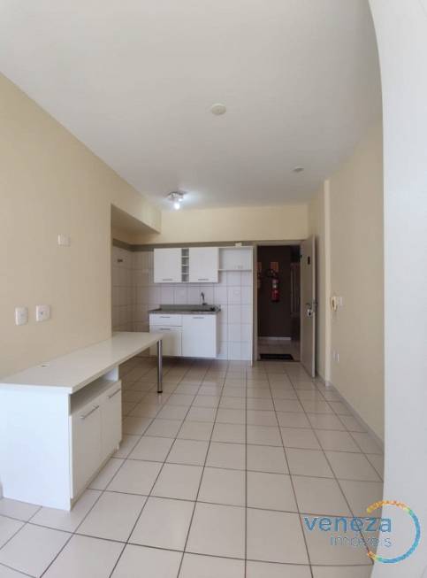 Foto 5 de Apartamento com 1 Quarto para alugar, 30m² em Centro, Londrina