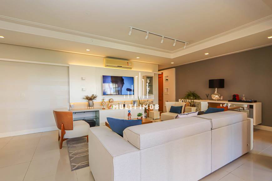 Foto 5 de Apartamento com 3 Quartos para alugar, 141m² em Jardim Europa, Porto Alegre
