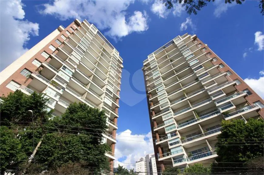 Foto 2 de Apartamento com 4 Quartos para alugar, 644m² em Alto de Pinheiros, São Paulo