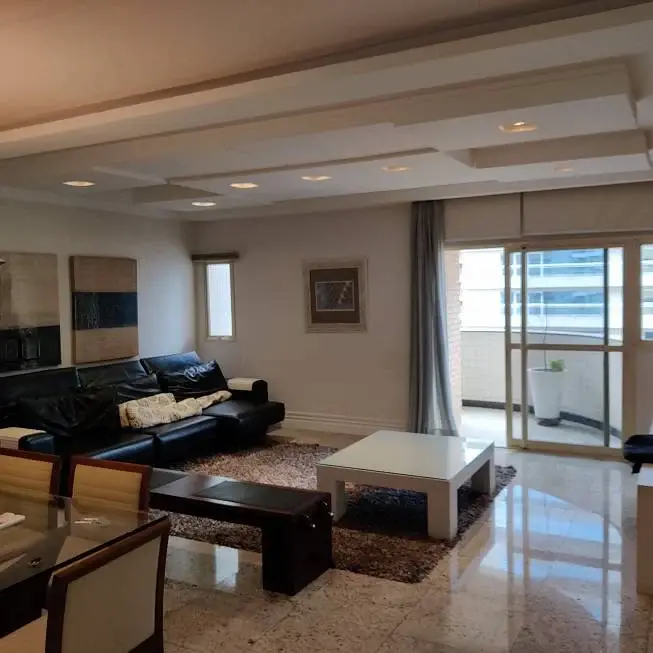 Foto 1 de Apartamento com 4 Quartos para alugar, 170m² em Gonzaga, Santos