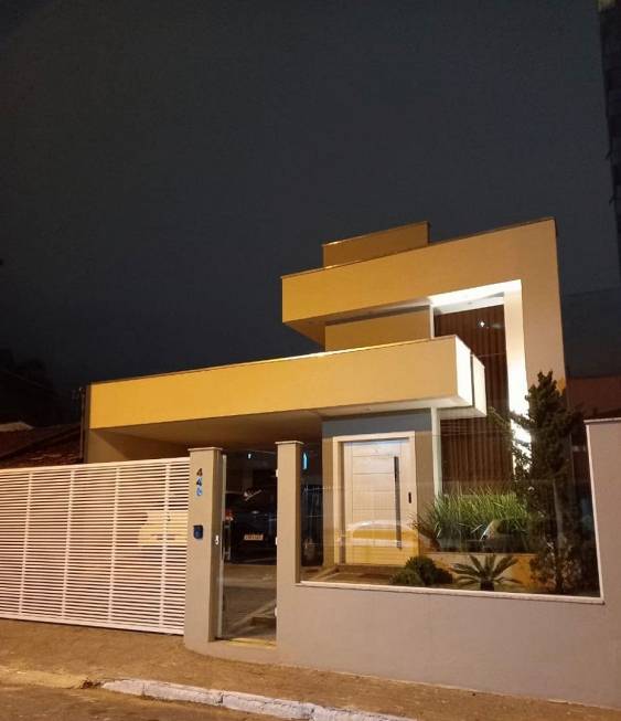 Foto 1 de Casa com 3 Quartos à venda, 180m² em Centro, Itajaí