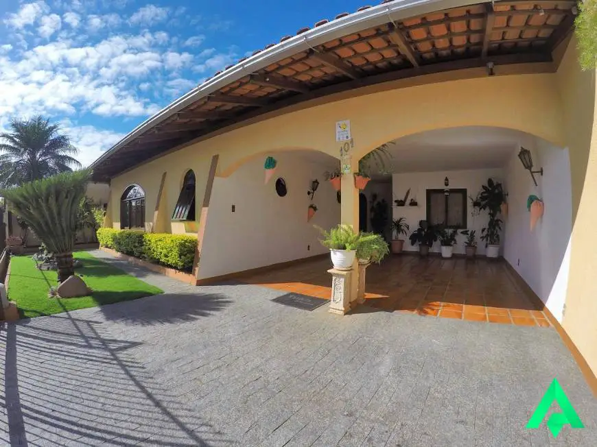 Foto 3 de Casa com 3 Quartos à venda, 260m² em Salto do Norte, Blumenau
