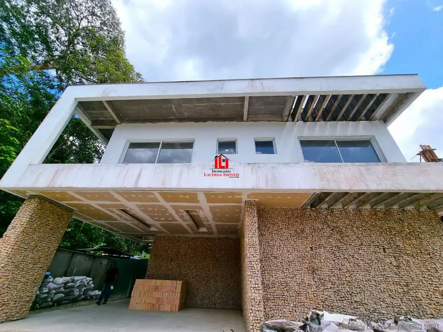 Foto 1 de Casa de Condomínio com 3 Quartos à venda, 390m² em Ponta Negra, Manaus
