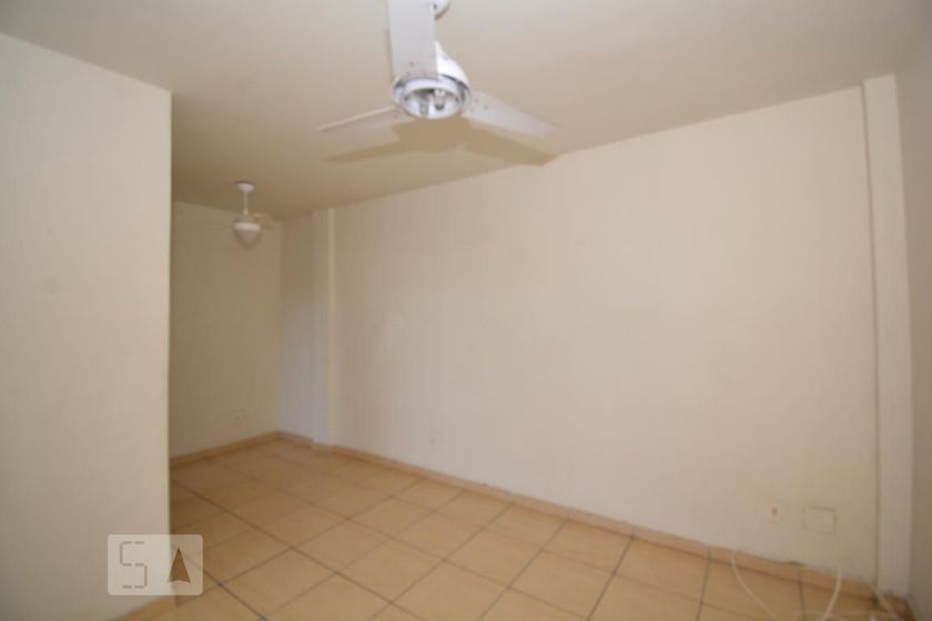 Foto 2 de Apartamento com 2 Quartos para alugar, 60m² em Abolição, Rio de Janeiro