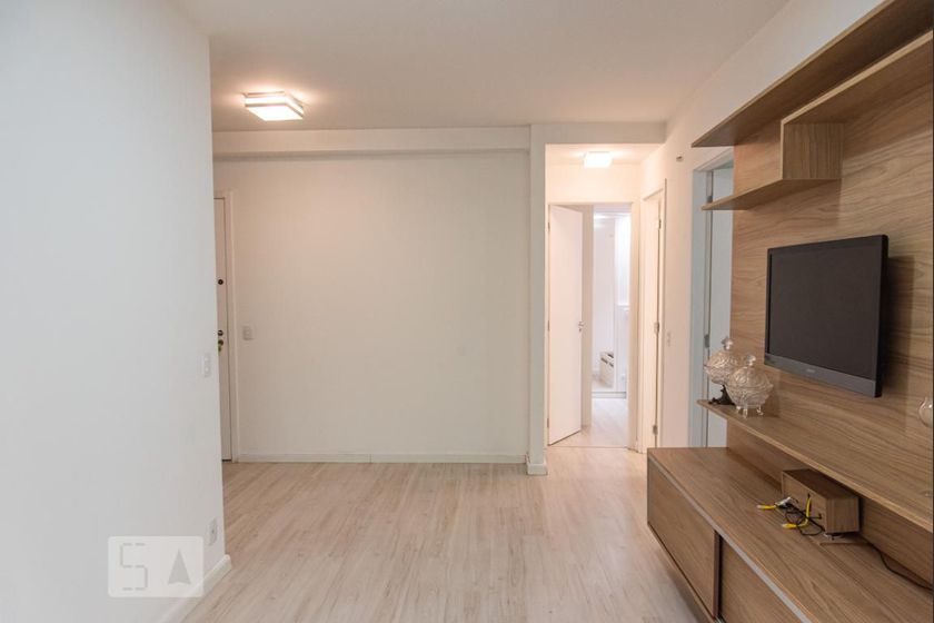 Foto 3 de Apartamento com 2 Quartos para alugar, 51m² em Aclimação, São Paulo