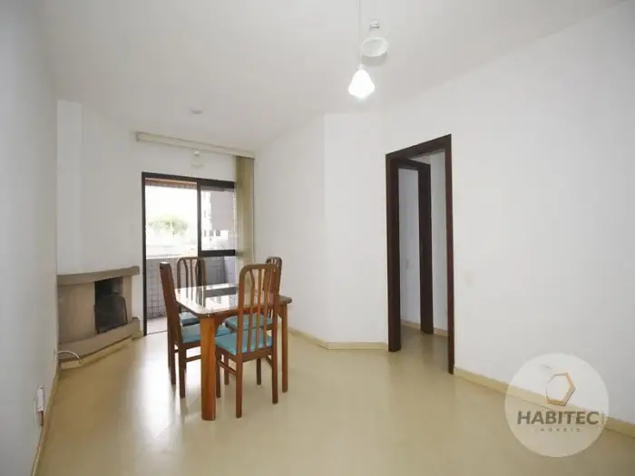 Foto 5 de Apartamento com 2 Quartos à venda, 62m² em Batel, Curitiba