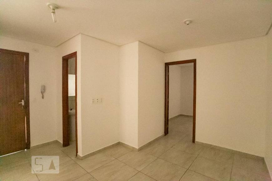Foto 1 de Apartamento com 2 Quartos para alugar, 70m² em Centro Histórico, Porto Alegre