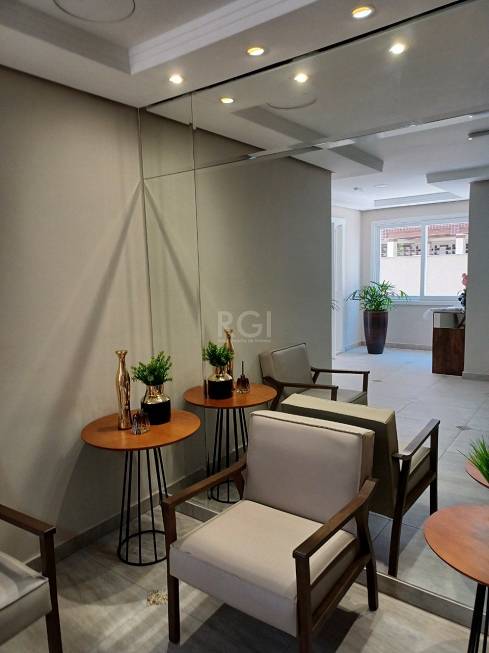 Foto 5 de Apartamento com 2 Quartos à venda, 83m² em Jardim Planalto, Porto Alegre