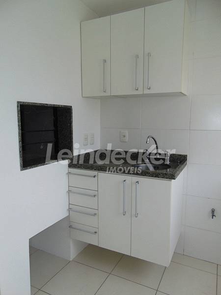 Foto 3 de Apartamento com 2 Quartos para alugar, 44m² em Menino Deus, Porto Alegre