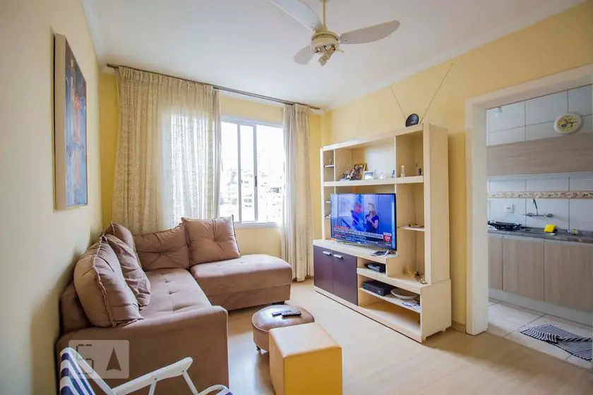 Foto 2 de Apartamento com 2 Quartos para alugar, 70m² em Petrópolis, Porto Alegre