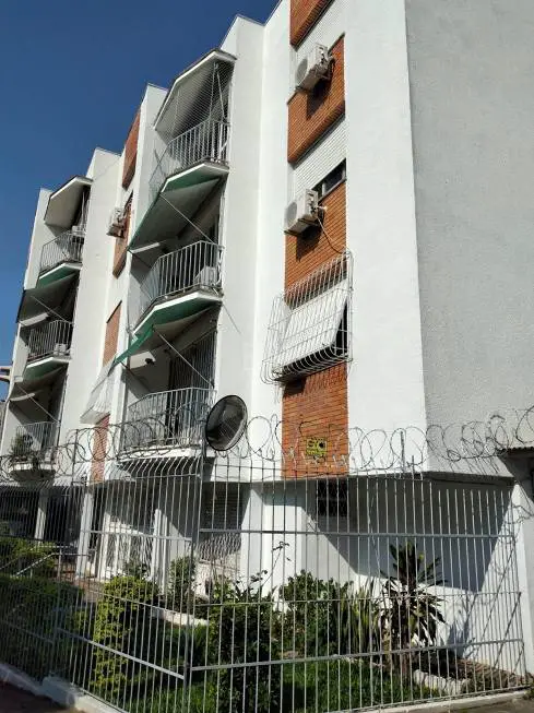 Foto 1 de Apartamento com 2 Quartos à venda, 69m² em Santo Antônio, Porto Alegre
