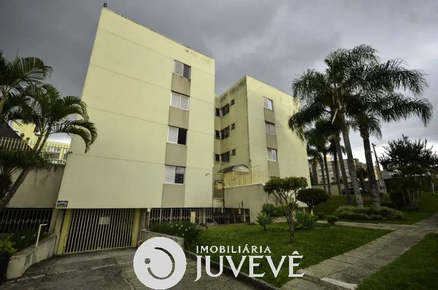 Foto 4 de Apartamento com 3 Quartos para alugar, 72m² em Ahú, Curitiba