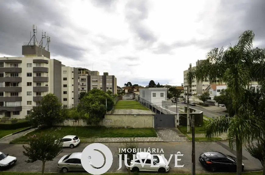Foto 5 de Apartamento com 3 Quartos para alugar, 72m² em Ahú, Curitiba