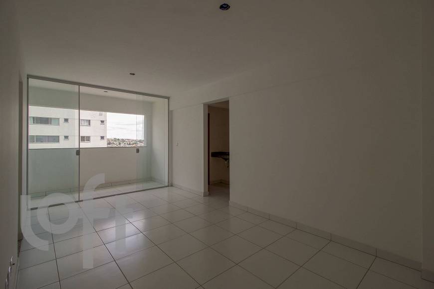 Foto 1 de Apartamento com 3 Quartos à venda, 74m² em Cinqüentenário, Belo Horizonte