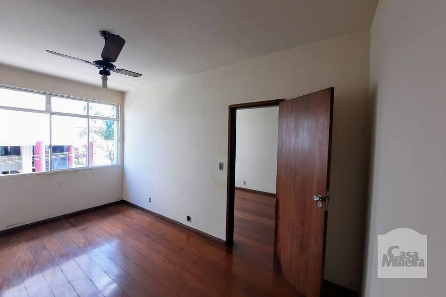 Foto 4 de Apartamento com 3 Quartos à venda, 102m² em Coração Eucarístico, Belo Horizonte
