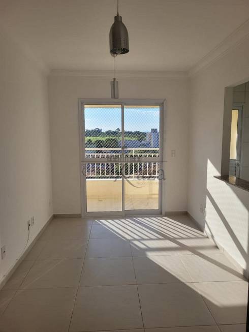 Foto 1 de Apartamento com 3 Quartos à venda, 71m² em Jardim Souto, São José dos Campos