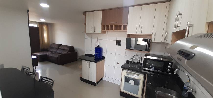 Foto 2 de Apartamento com 3 Quartos para alugar, 57m² em Santa Quitéria, Curitiba